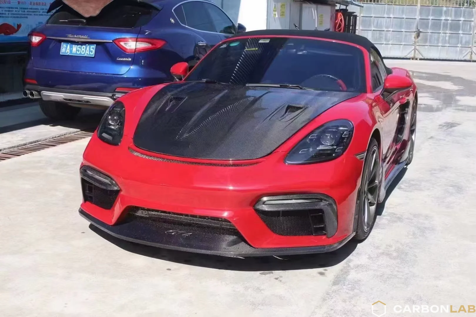 Porsche 718 Boxster GT4 Style Carbon Fiber Engine Hatch Cover for Porsche 718 Boxster