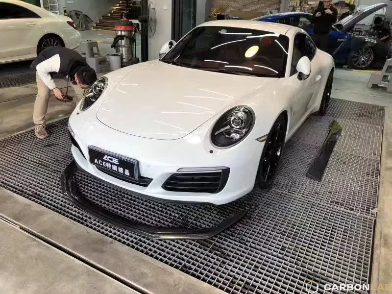 Porsche 911 991.2 Carbon Fiber Body Kit for Porsche 911 991.2 – Front & Rear Lip and Side Skirts 2016-2018